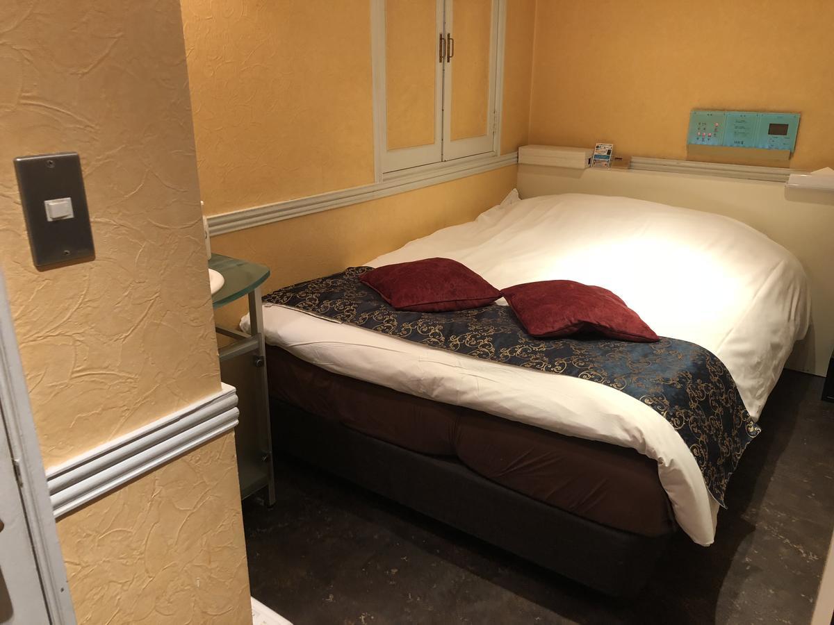 Hotel U Tokyo Exterior photo